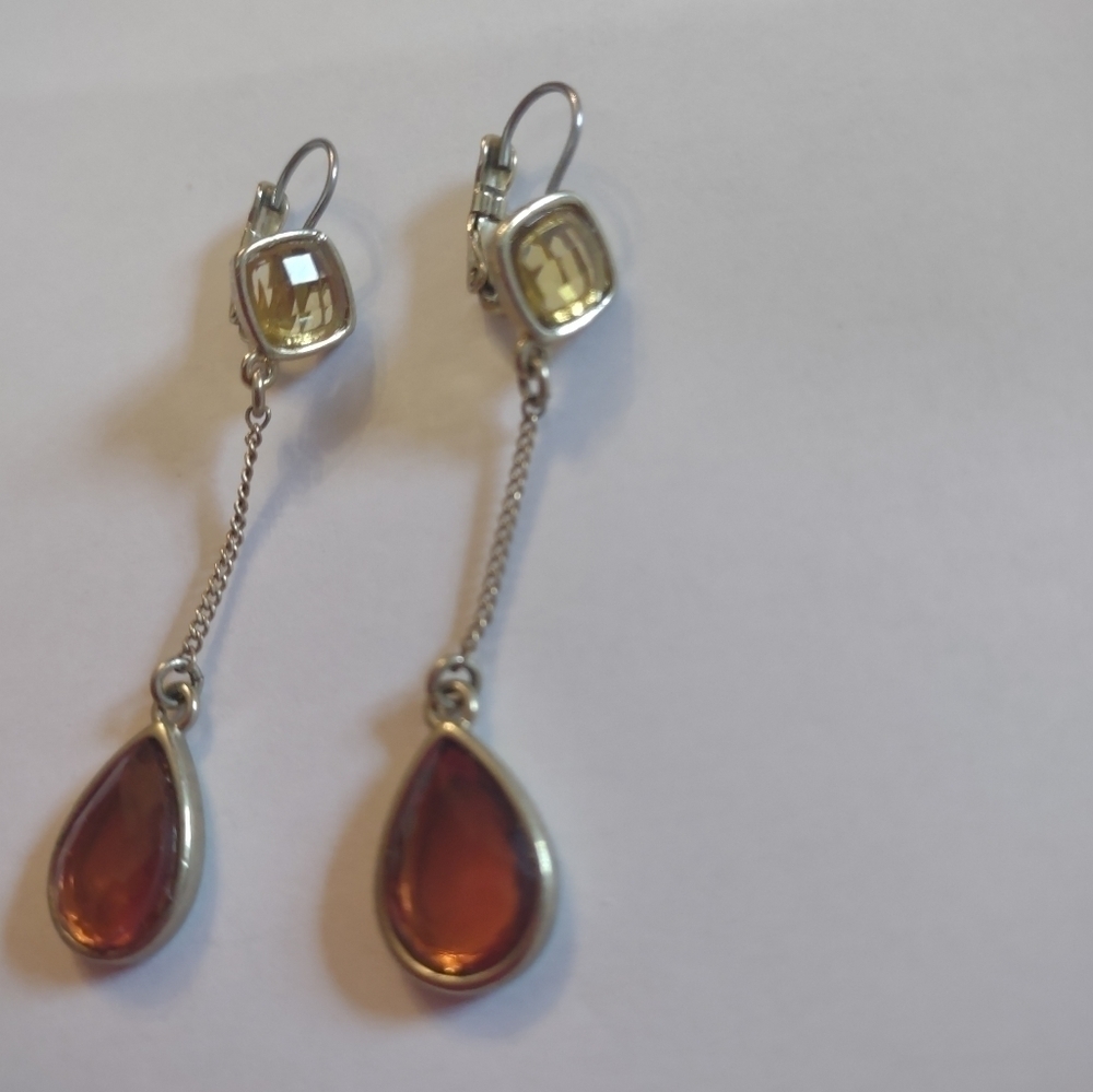 Women's dangling ESTATE earrings